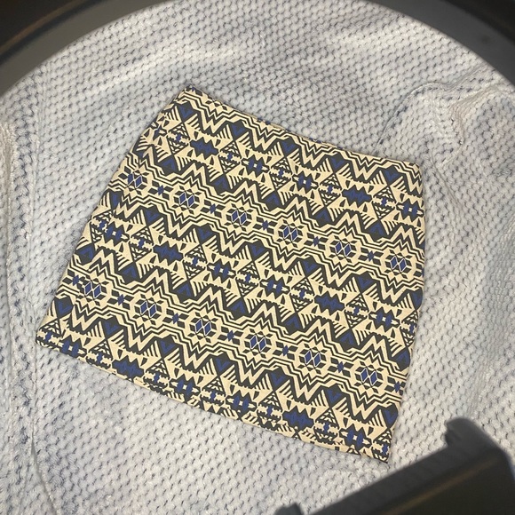 Mini skirt - Picture 2 of 3